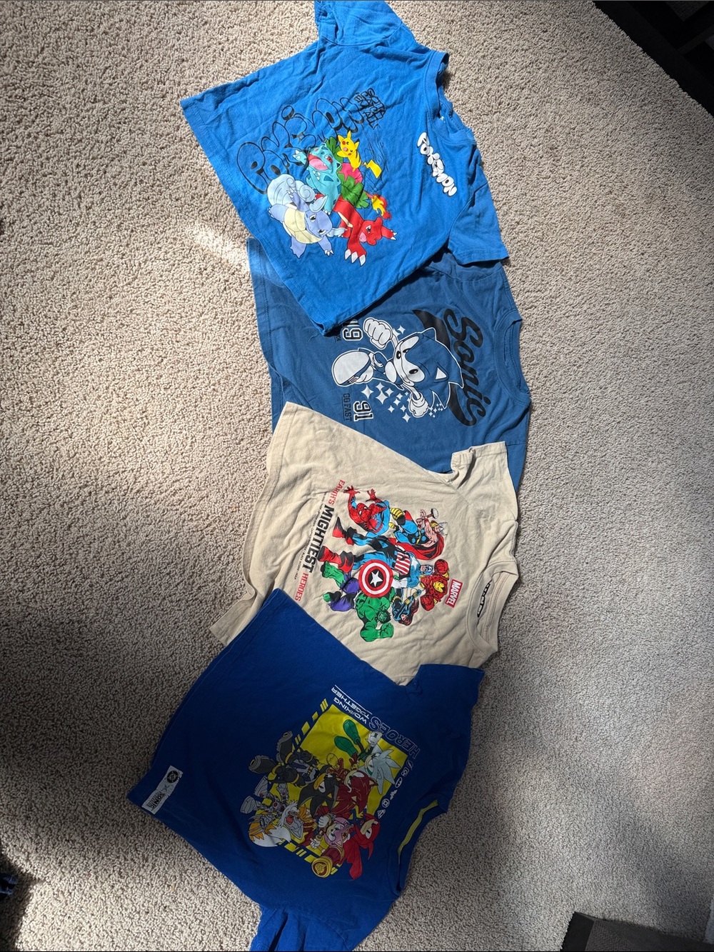 Four Boys Size Small T-Shirts